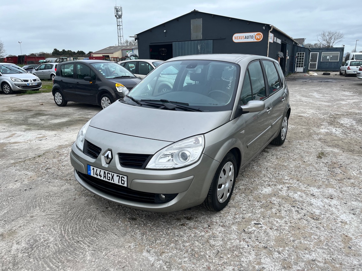 RENAULT Megane 1.9 dci 136809km