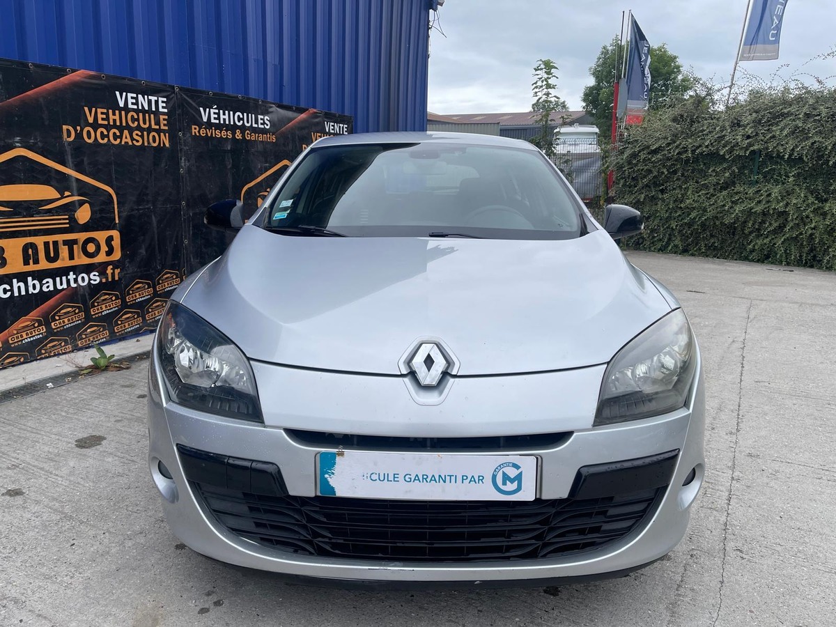 RENAULT Megane III Dynamique dCi 110 FAP Energy eco2