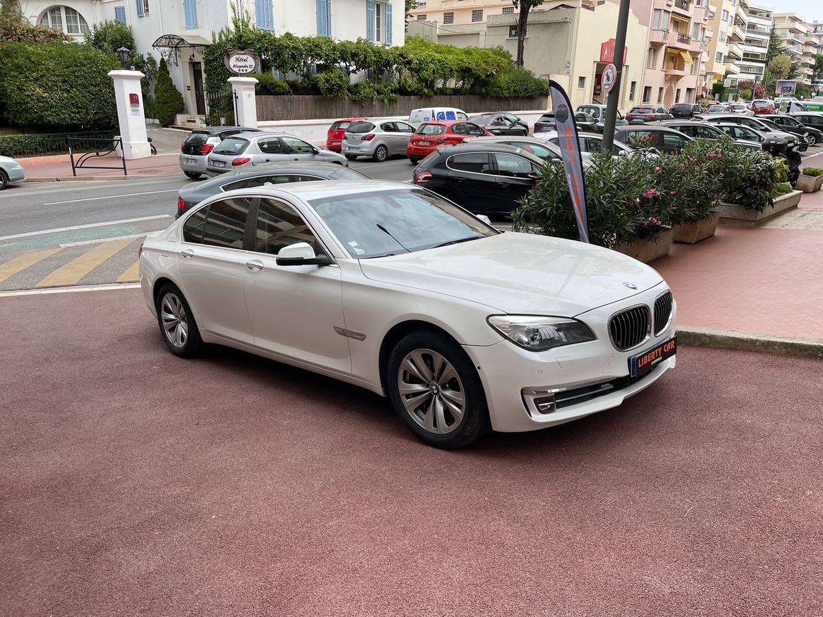 Bmw Série 7 730 xdrive 258CV LUXE Véhicule FR