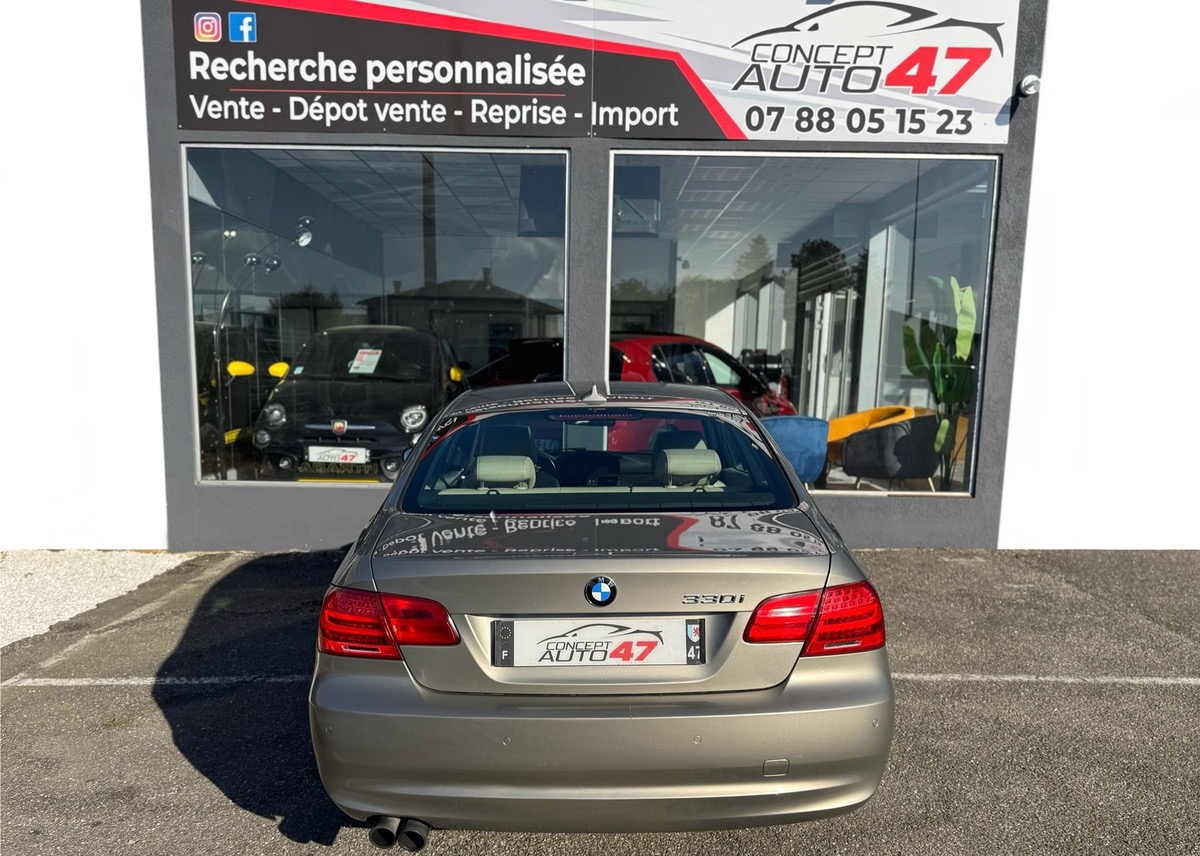 Bmw 330 (E92) (2) COUPE 330I 272 LUXE