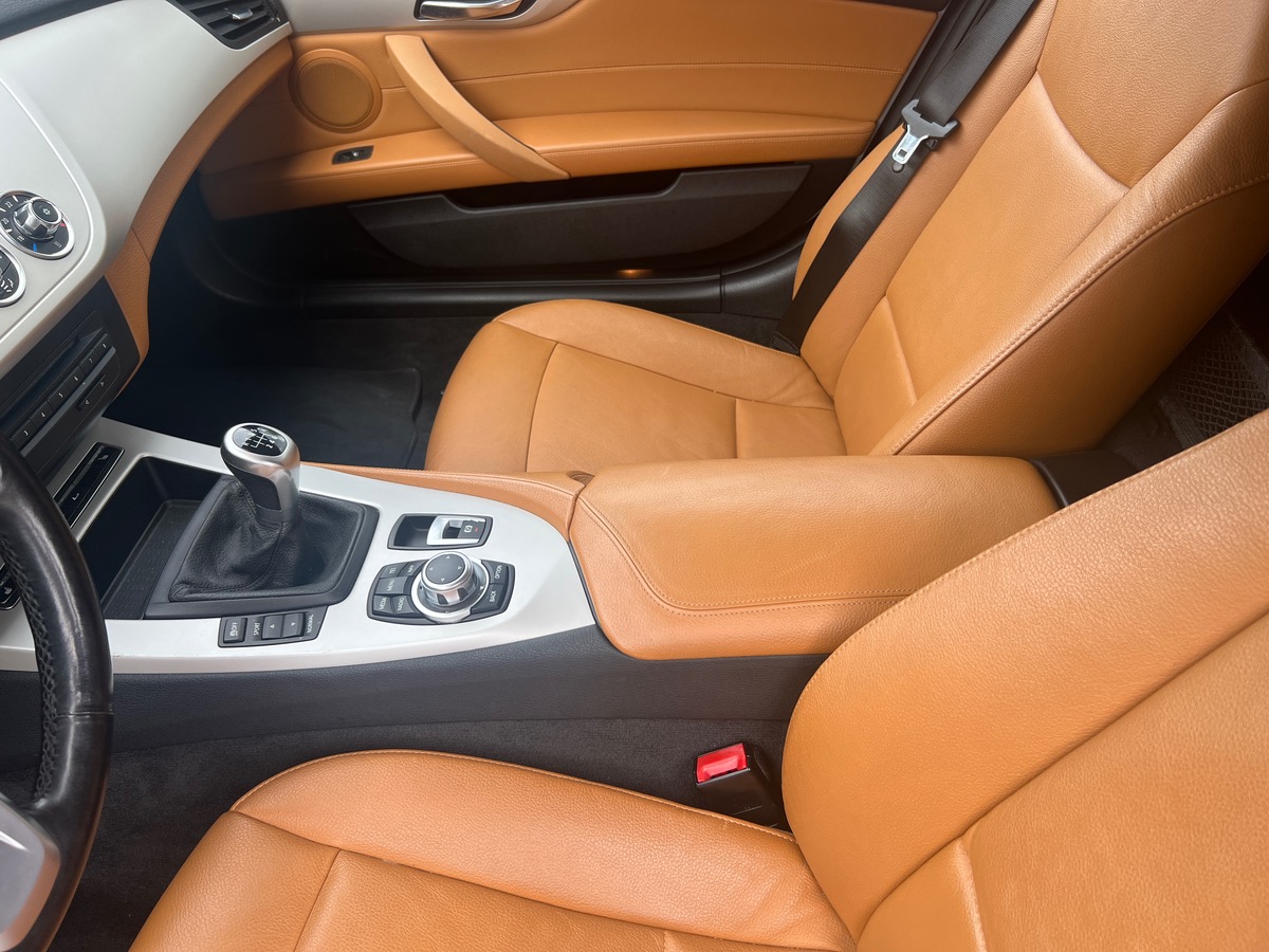 Bmw Z4 CONFORT 2.3 SDRIVE 204ch, SUIVI COMPLET, SIEGES CHAUFFANTS, BI XENON