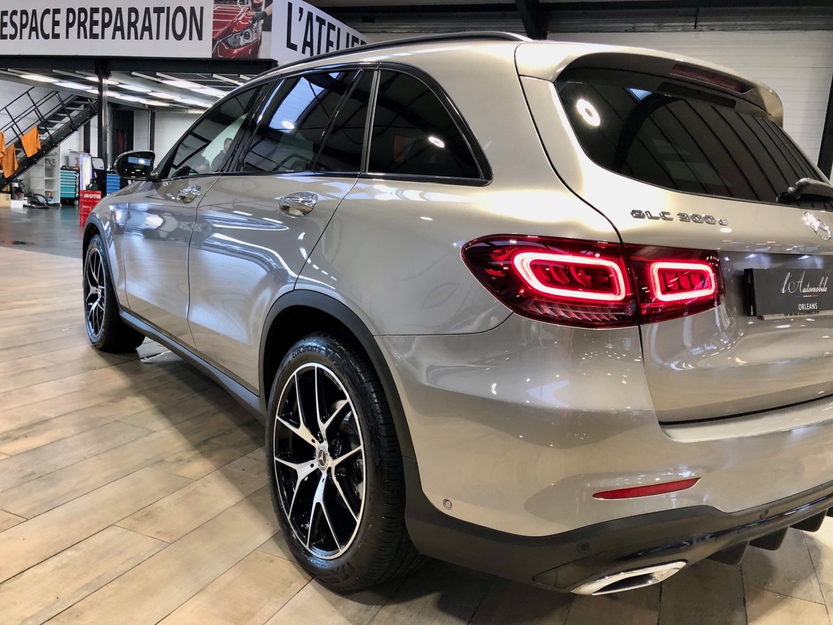 Mercedes-Benz Classe GLC 300e AMG 4matic 211+122ch 1ere Main FR c