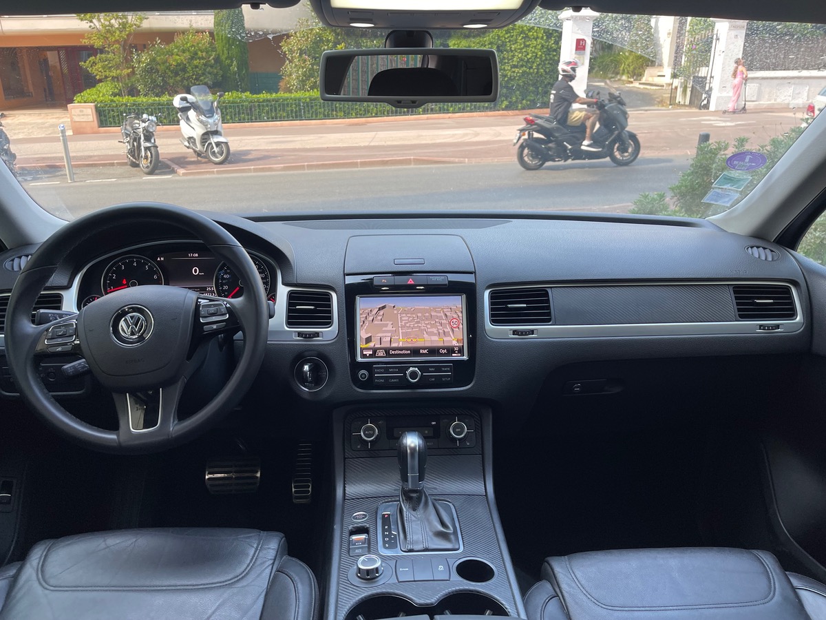 Volkswagen Touareg 3.0 TSI V6 379cv Hybrid / Jantes Noires / Gps / Carat Edition