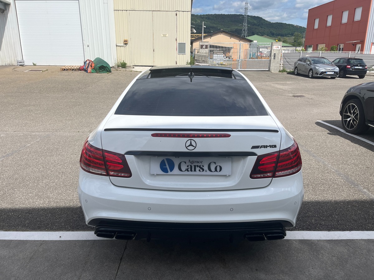 Mercedes-Benz Classe E Coupé 550 AMG V8 BI-TURBO 408ch