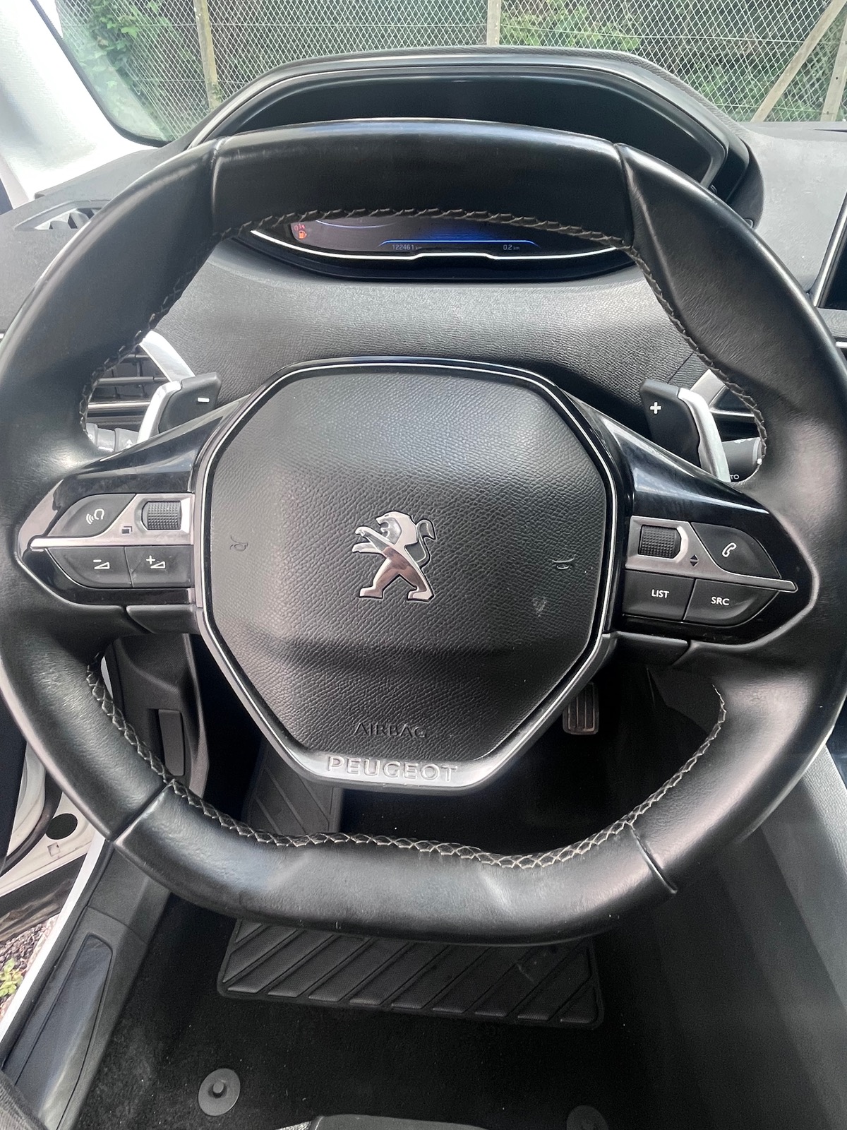 Peugeot 3008 SUV 1.5 BlueHDi 130  ch Diesel