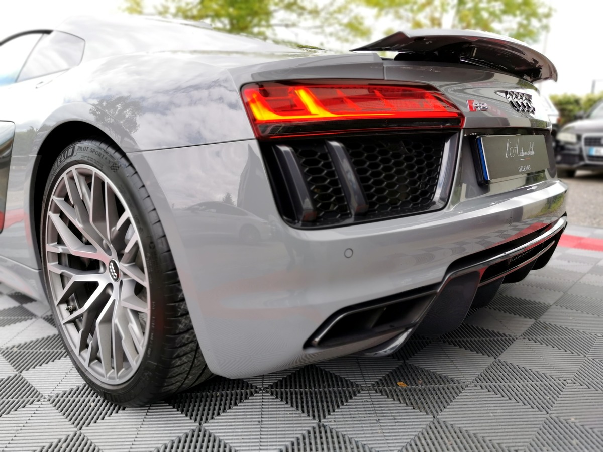 Audi R8 5.2 FSI V10 540 QUATTRO CARBONE/NARDO F