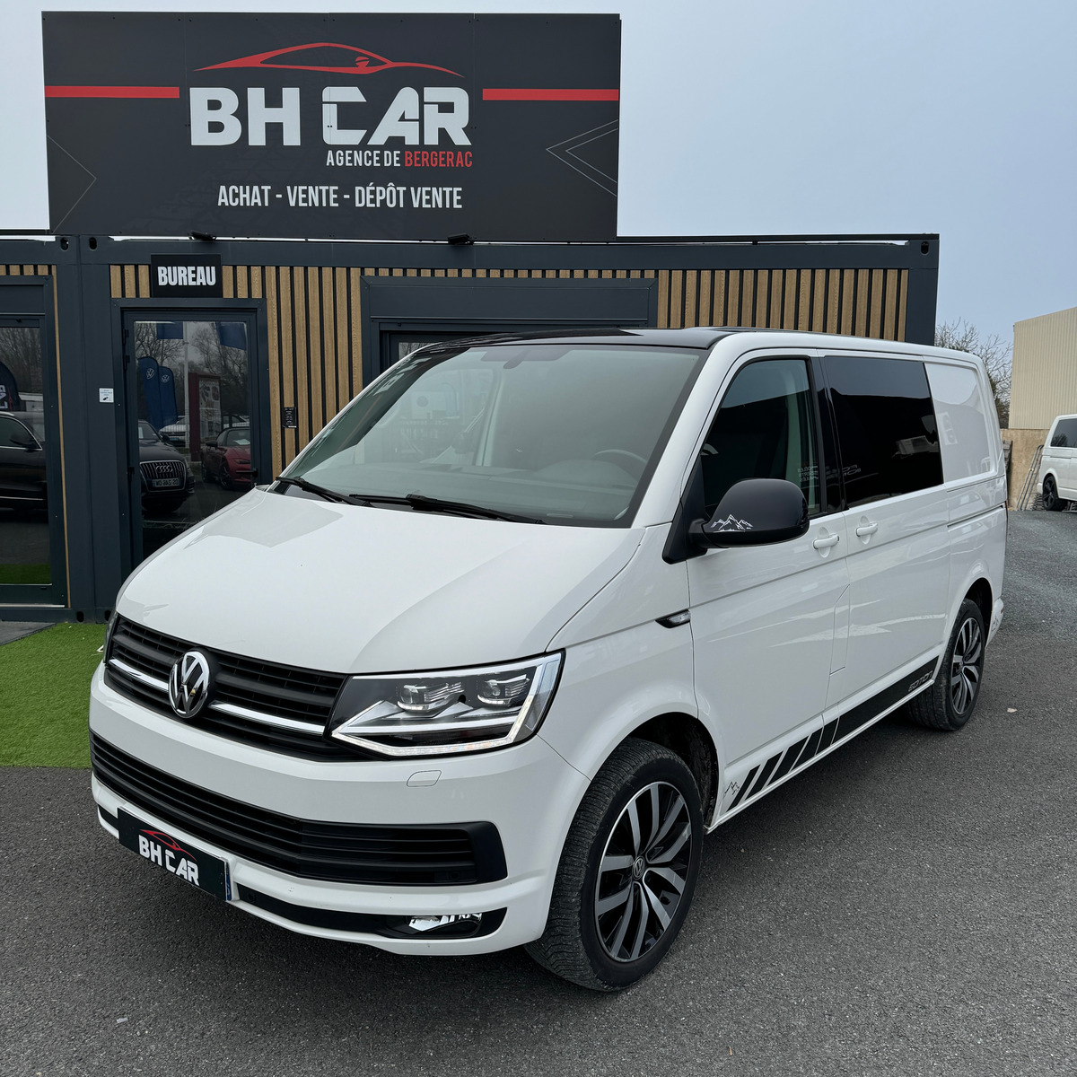 Image: Volkswagen Transporter 2.0 TDI 150ch Procab edition L1H1 Carplay