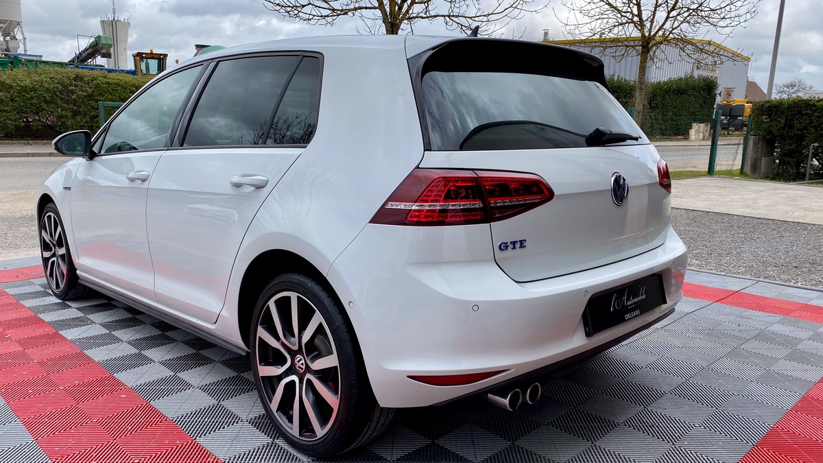 Volkswagen Golf 7 GTE 1.4 TSI 204 CH HYBRIDE ELEC