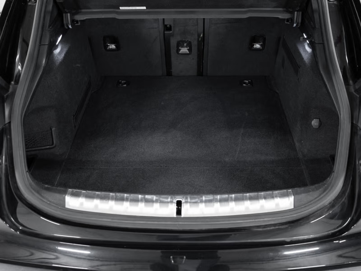 Porsche Taycan 4S Sport Turismo 571CH Performance Battery+ Chrono/Pano/360/Bose/Inno/Siège chauffant