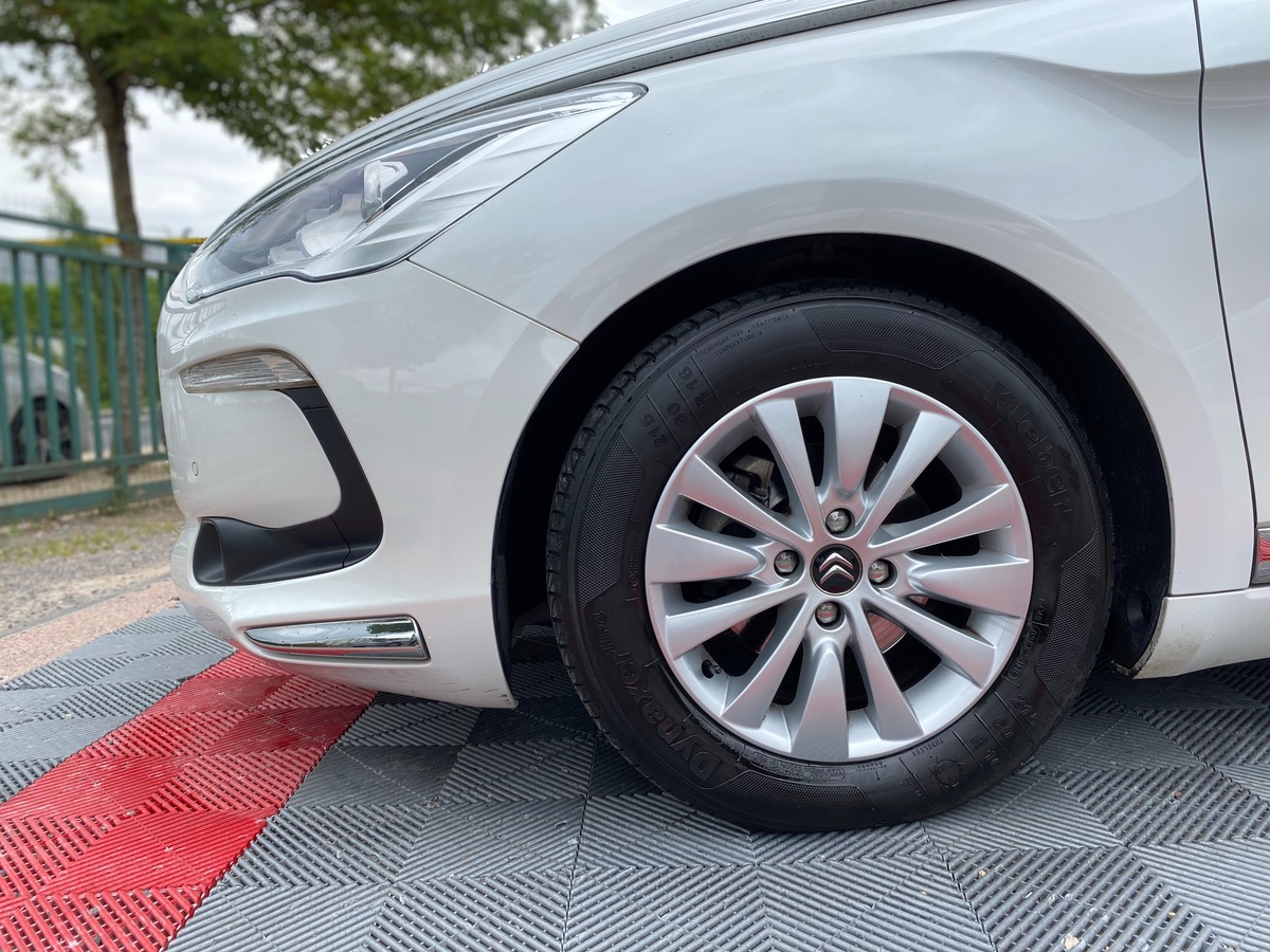 Citroën DS5 1.6 HDI 115 BUSINESS CAM/TOIT PANO vv