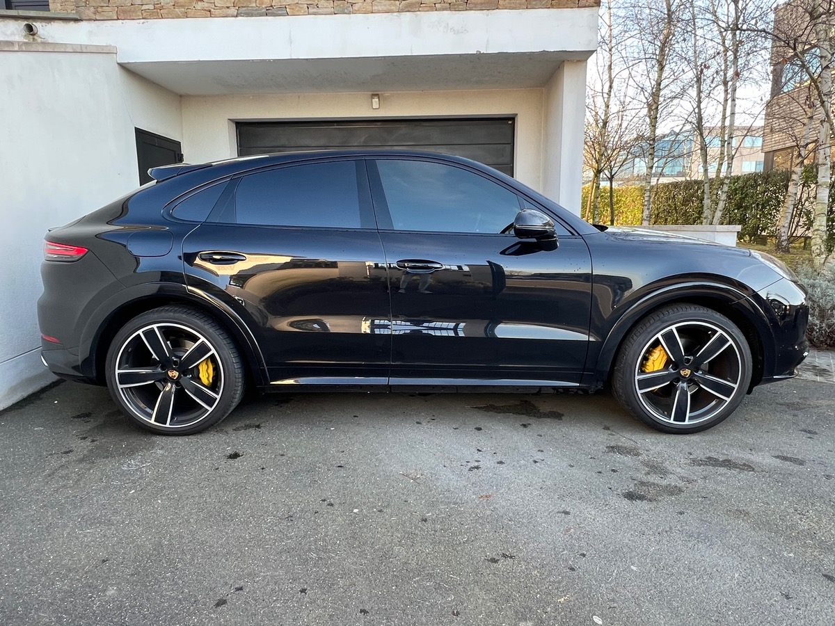 Porsche Cayenne Coupé III E-Hybrid 3.0 V6 462