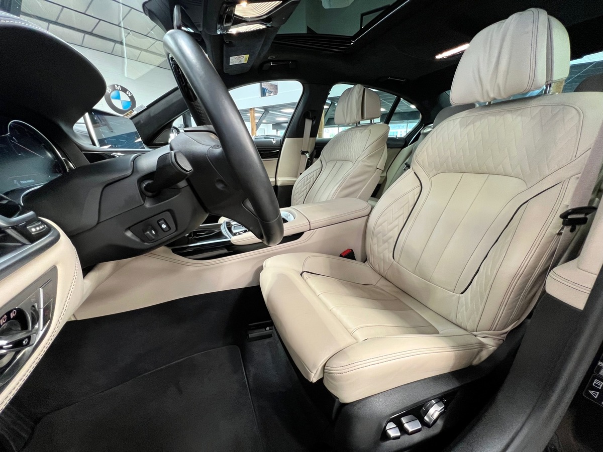 Bmw Série 7 730D 265 XDRIVE EXCLUSIVE INDIVIDUAL