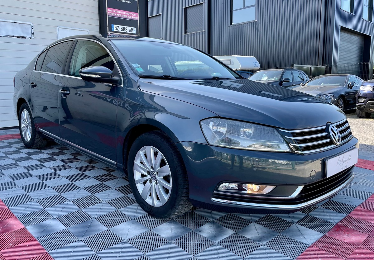 Volkswagen Passat 2.0 TDI 140 DSG6 CONFORT LINE