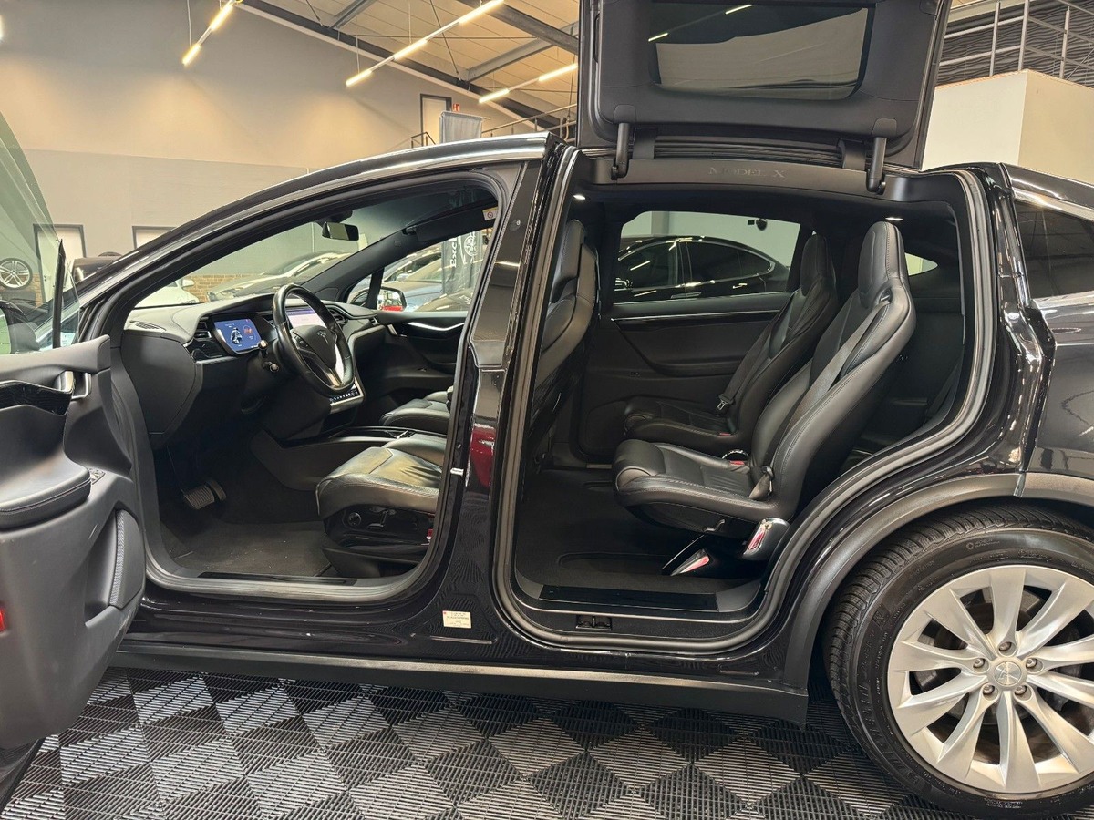 Tesla Model X 90D Dual Motor 6 places Supercharge gratuite