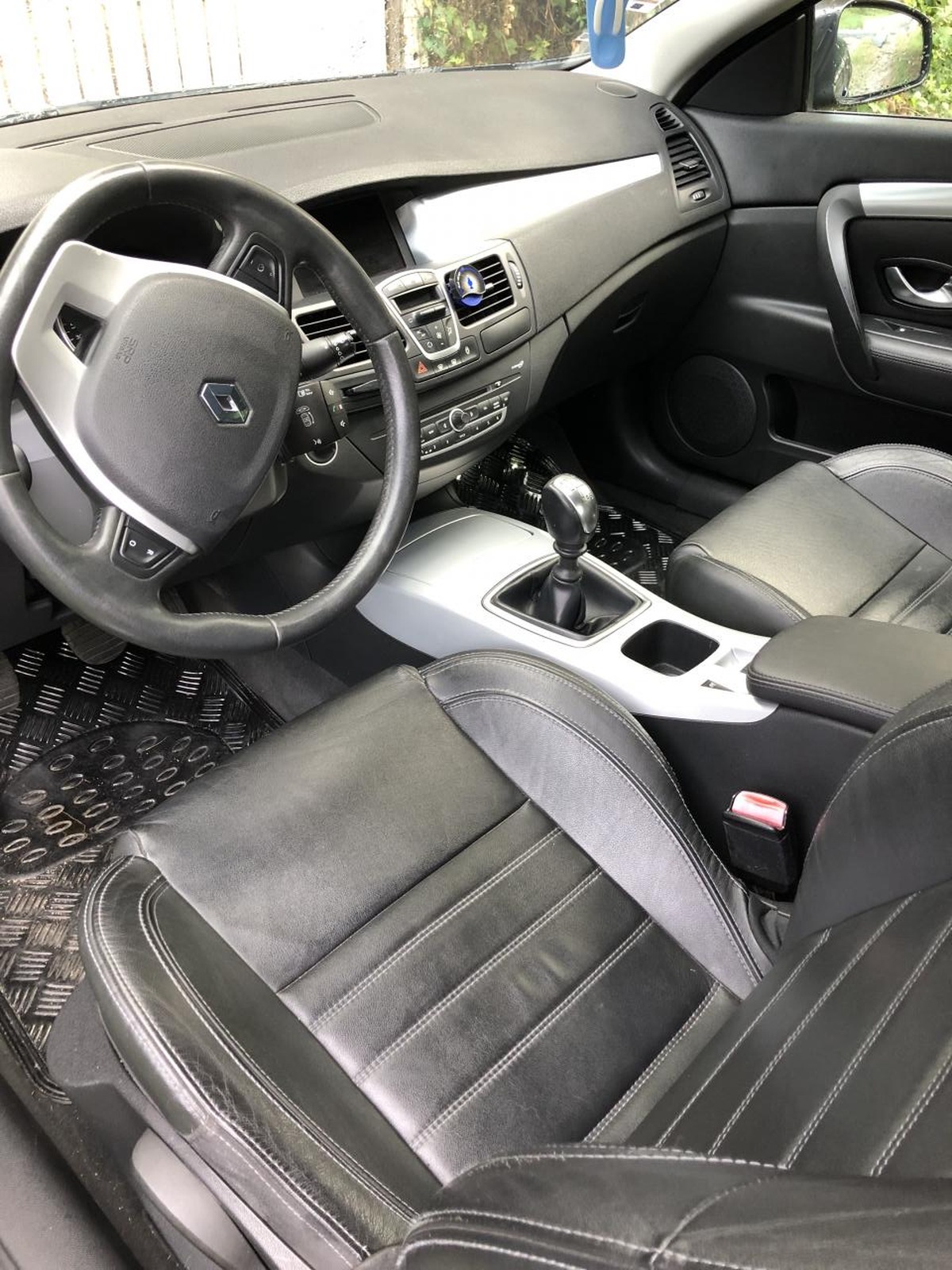 RENAULT Laguna COUPE 2.0 DCI 150CV BVM6 DYNAMIQUE
