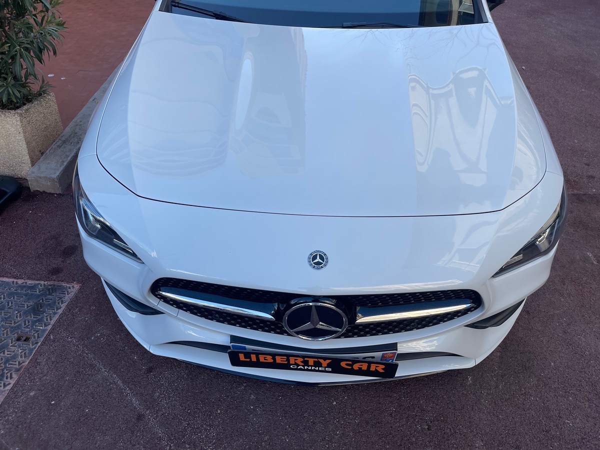 Mercedes Benz CLA 200 d AMG LINE/ Pack Black / Toit Ouvrant