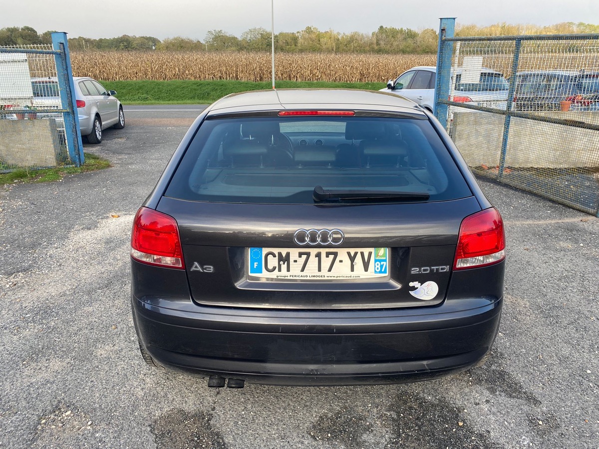 Audi A3 2.0 tdi 140cv S LINE 188000km boite auto + palette au volant 