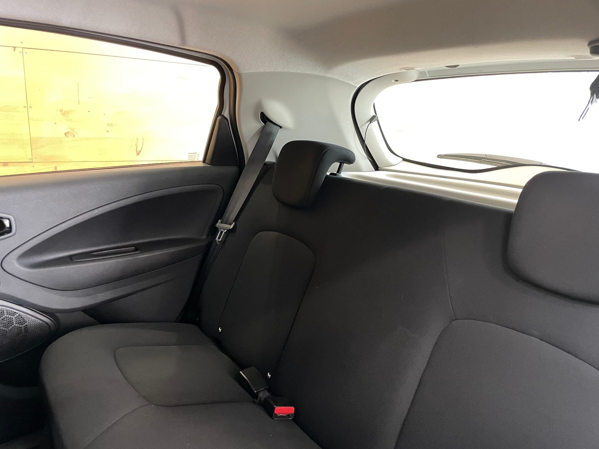 RENAULT Zoe R110 life 40KWH location charge