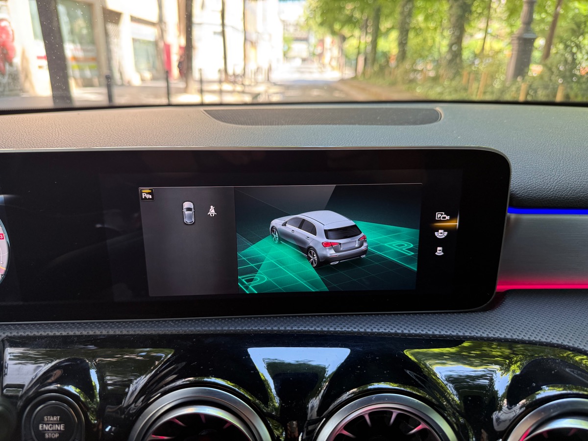 Mercedes-Benz Classe A 200 AMG LINE 163cv Carplay