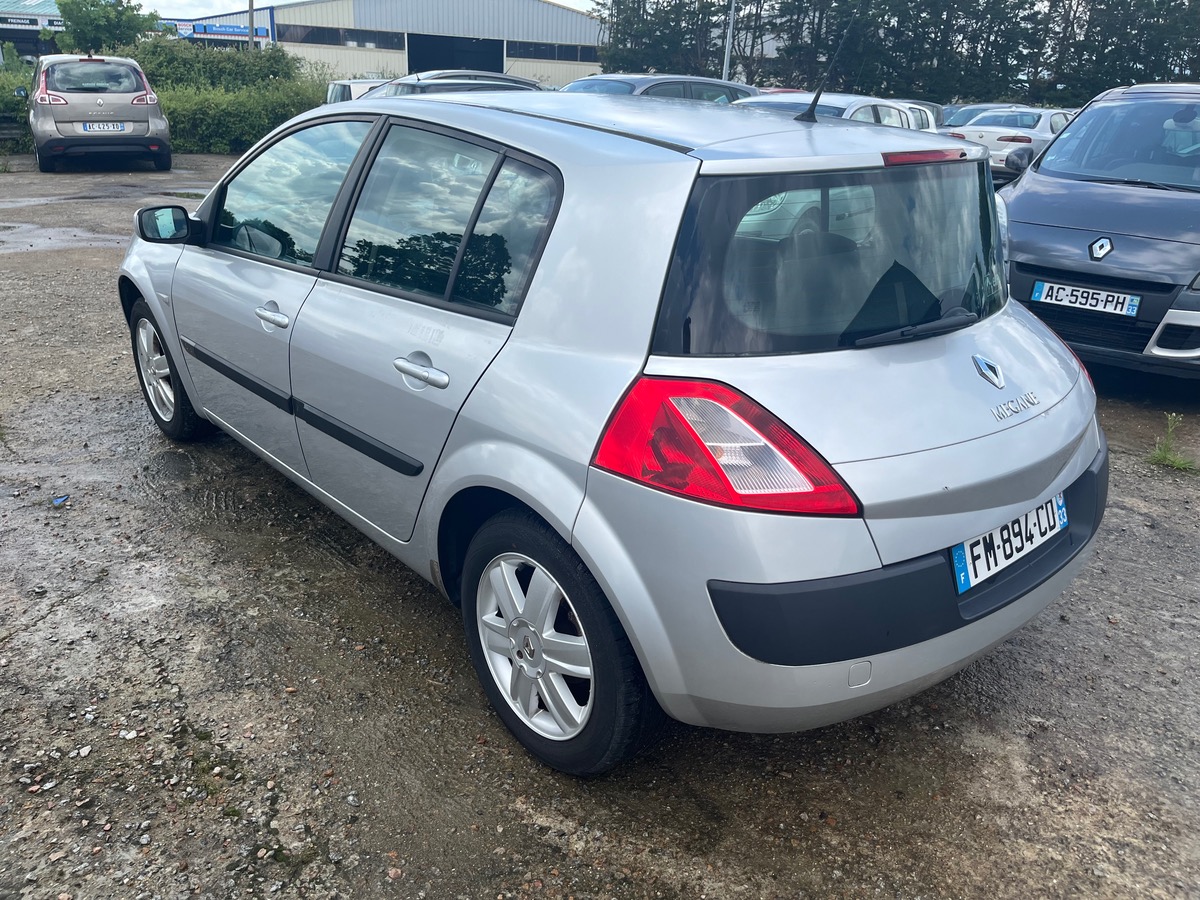 RENAULT Megane 1.6 16v 56854 km