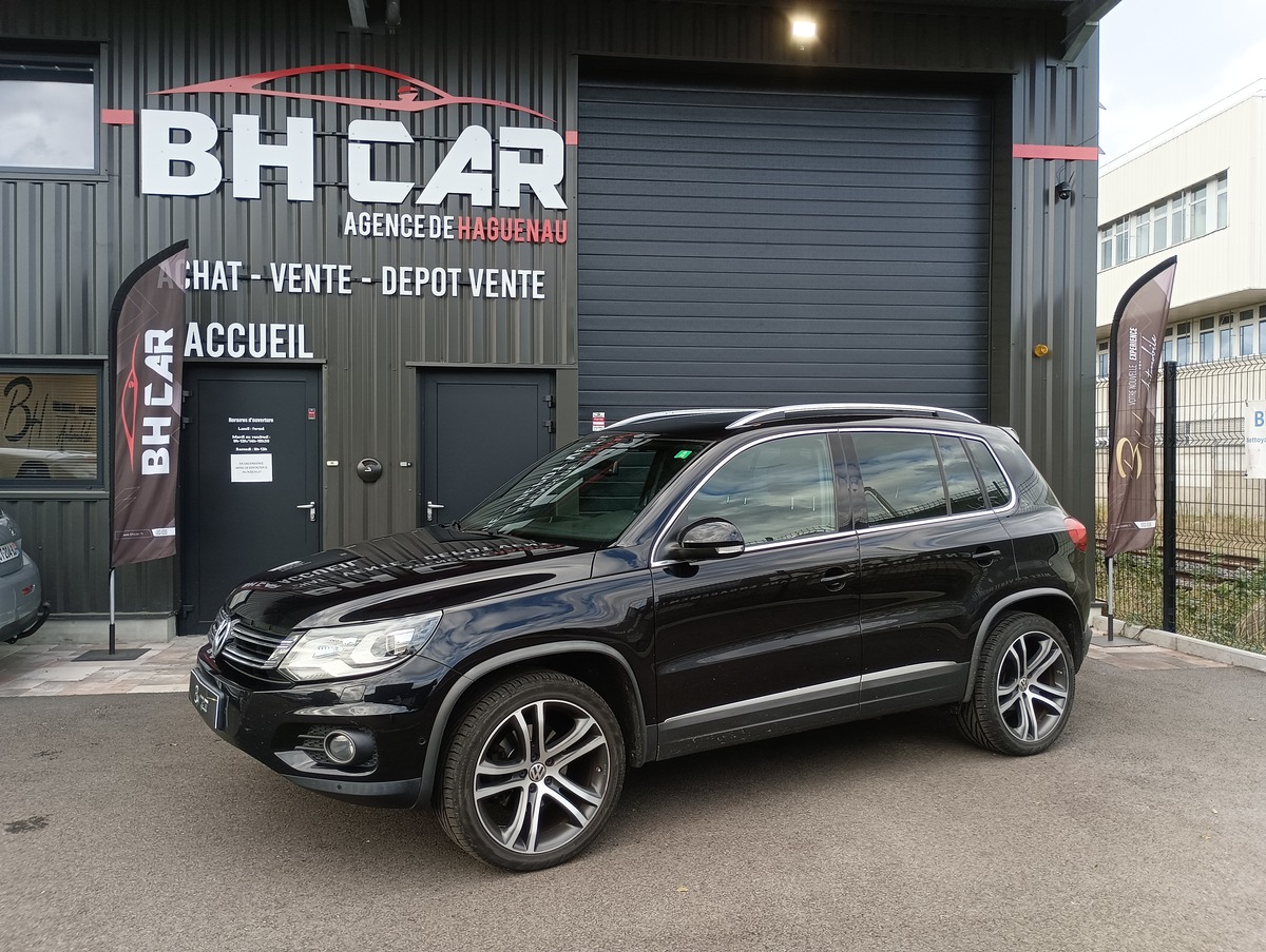 Image: Volkswagen Tiguan 2.0 tdi 177CV 4 Motion DSG7 Carat Jantes 19P Attelage