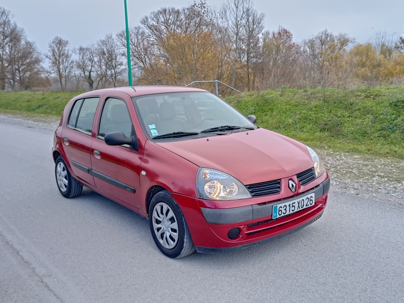 RENAULT Clio Phase 2 1.5 dCi 65cv