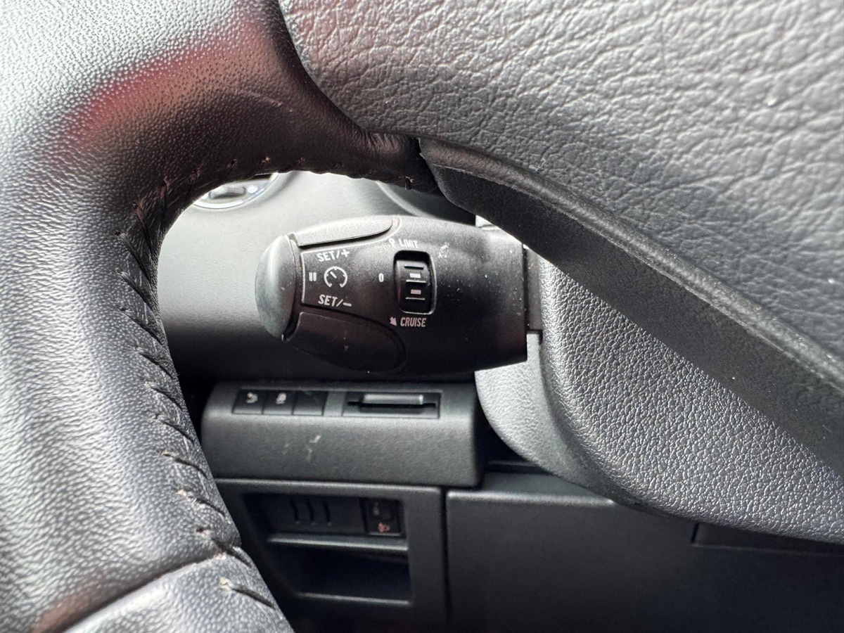 Peugeot 3008 1.6 HDi 115cv Active - Garantie