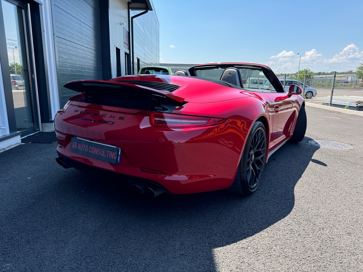 Porsche 911 991 Carrera 4 GTS