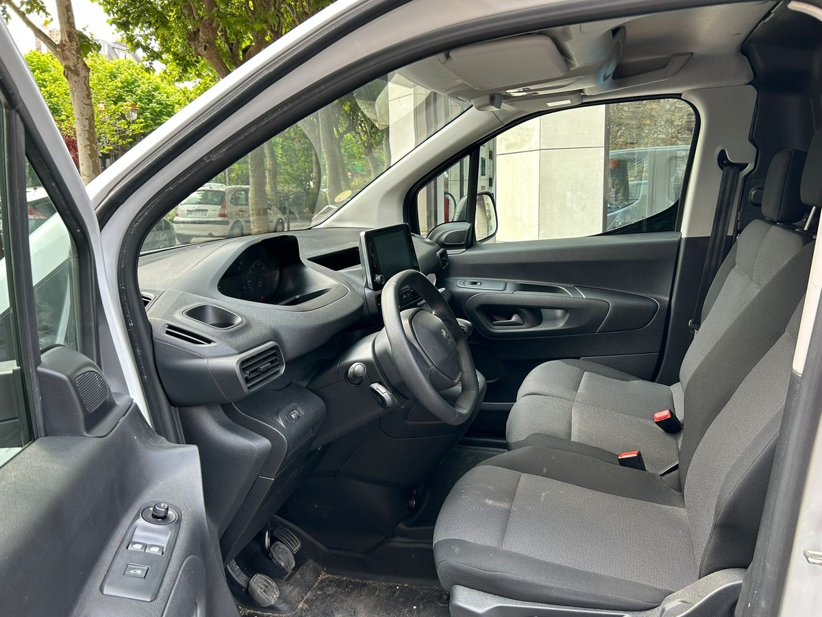 Peugeot Partner III (2) FOURGON 1.5 STANDARD 650 KG PREMIUM BVM6
