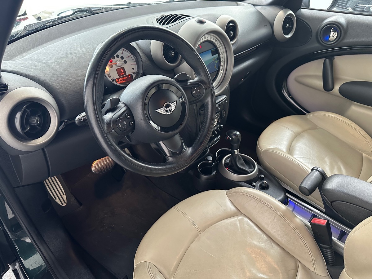Mini Countryman D ALL4 143cv Pack Red Hot Chili