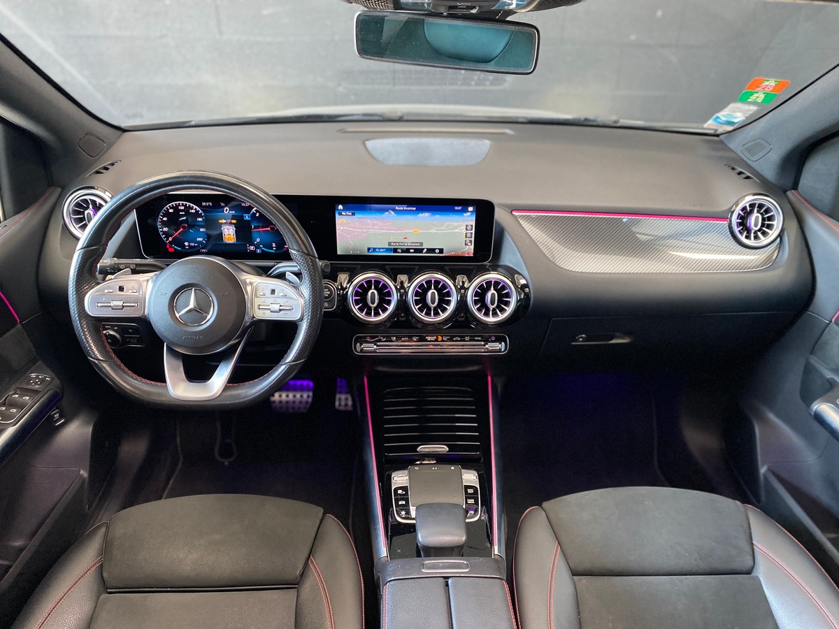 Mercedes-Benz Classe B B200 150 AMG LINE 8G DCT
