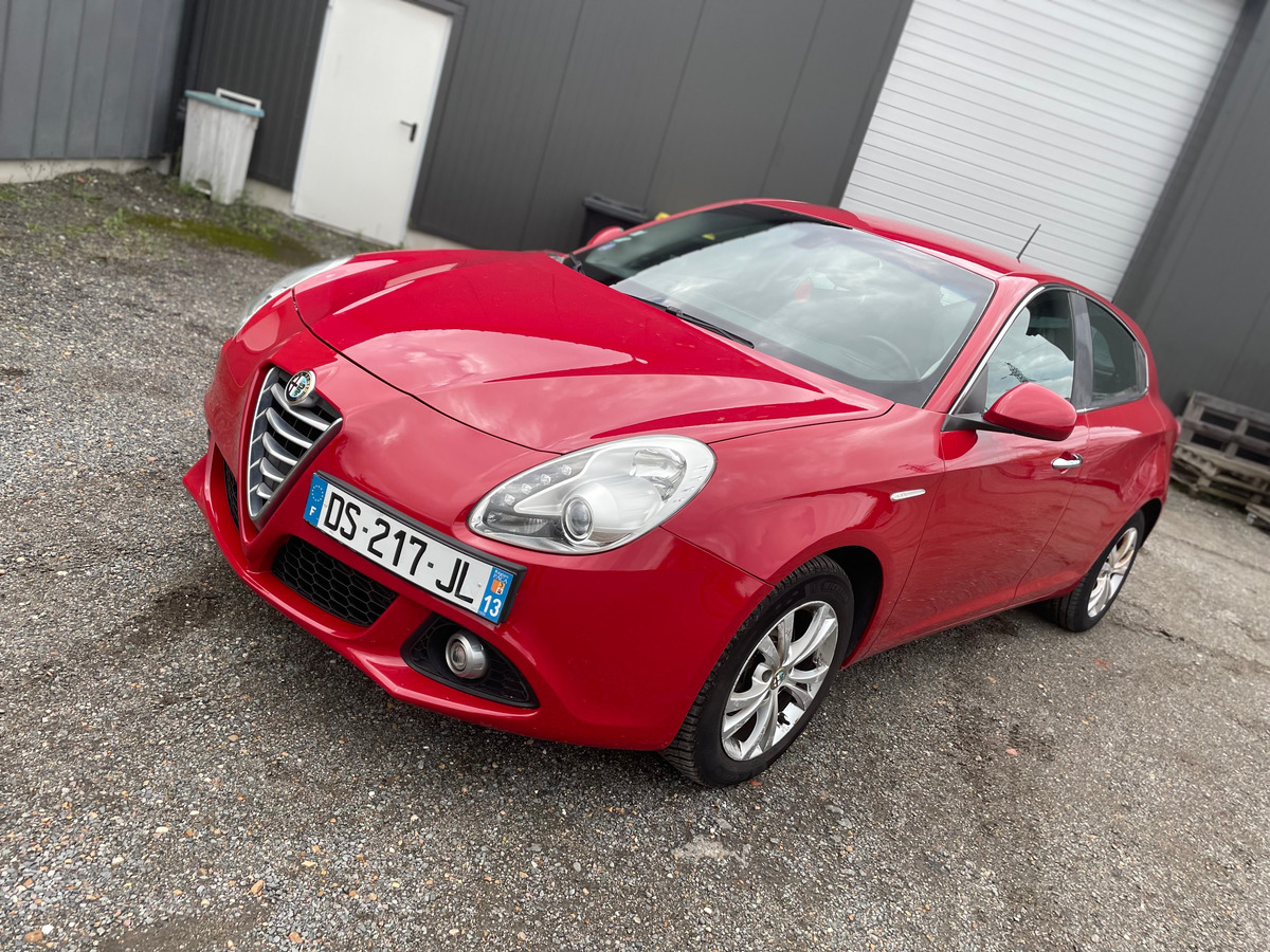 Alfa-romeo Giulietta III Phase 2 1.4 T-Jet 16V S&S 120 ch DISTINCTI