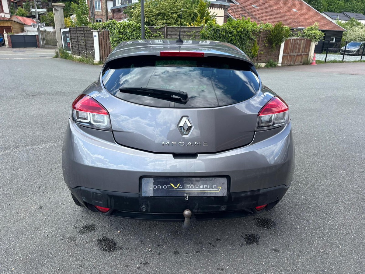 RENAULT Megane 3 Coupé 1.5 Dci 110 BVA Dynamique - Révisée - Garantie