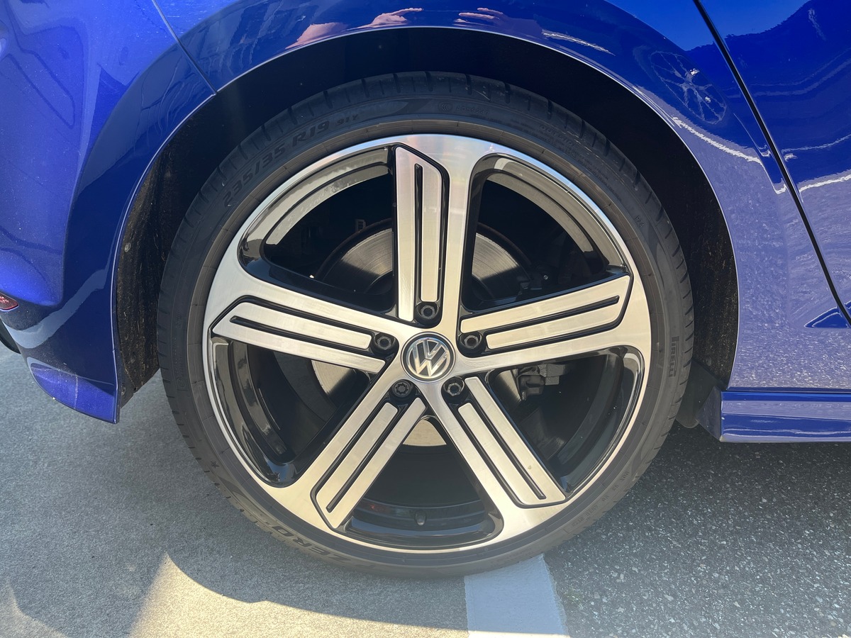 Volkswagen GOLF 7 R 300ch 4MOTION DSG6, TOIT OUVRANT, GPS