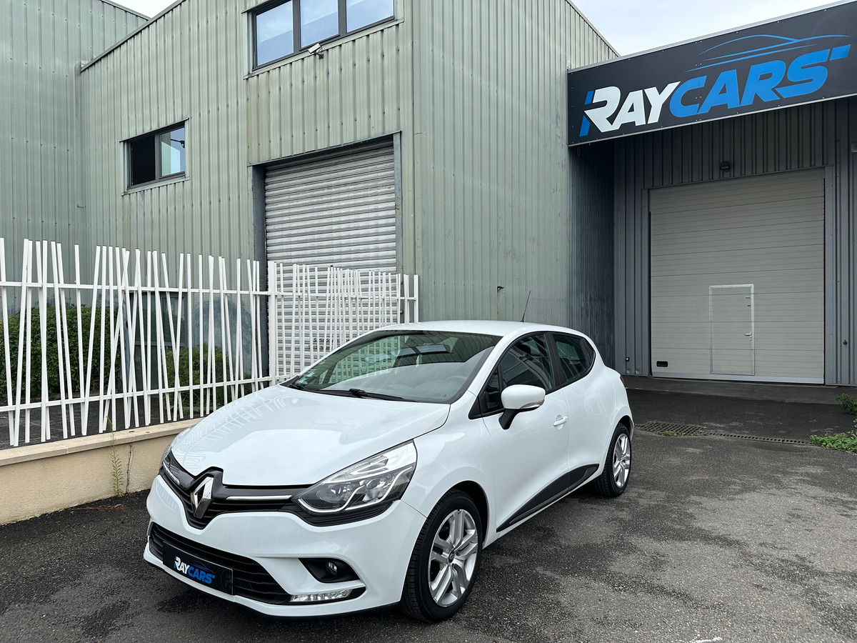 RENAULT Clio IV TCE 90cv Business Phase II 1ère Main Entretiens 1