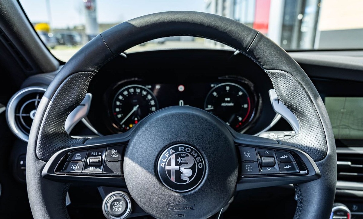 Alfa Romeo Giulia 2.2 Diesel 210ch Veloce Q4 AT8 Harman-Kardon