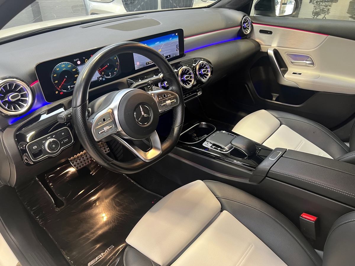 Mercedes-Benz Classe A IV 220 190 AMG LINE 7G-DCT A220