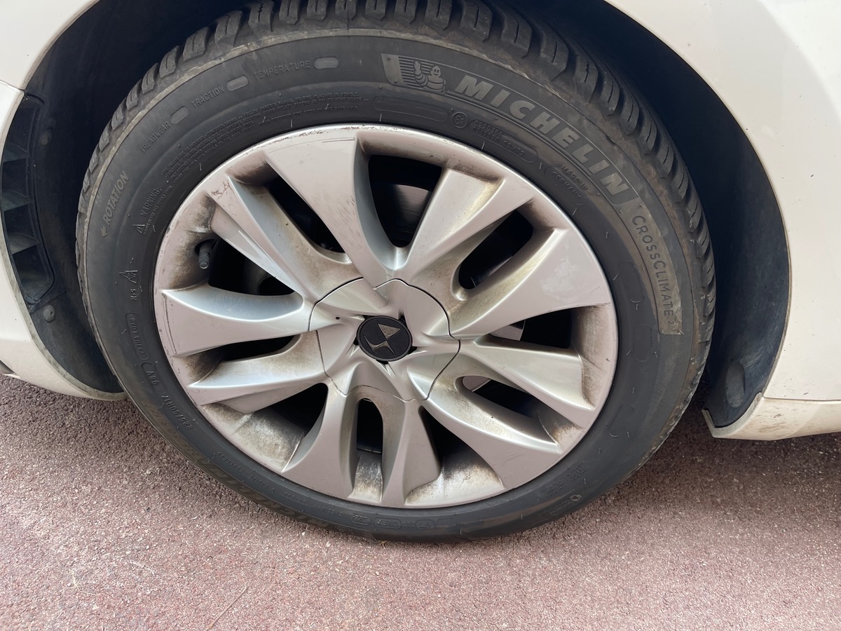 Citroën DS5 1.6 THP 165 CV / Toit Panoramique / Sport Chic / Cuir Alcantara / Caméra / GPS