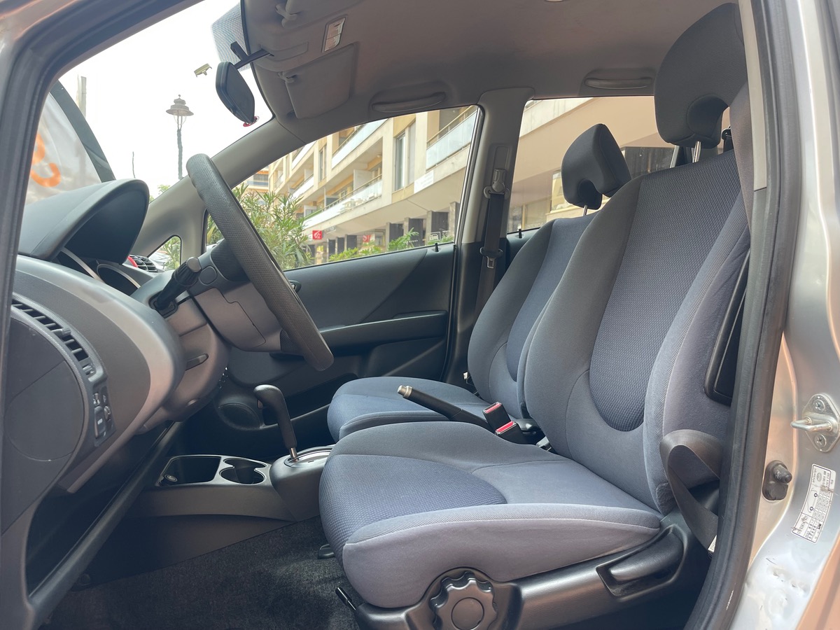 Honda Jazz 1.4 DSI 83CV / Clim / Boite Automatique / Ct OK / Km Reel