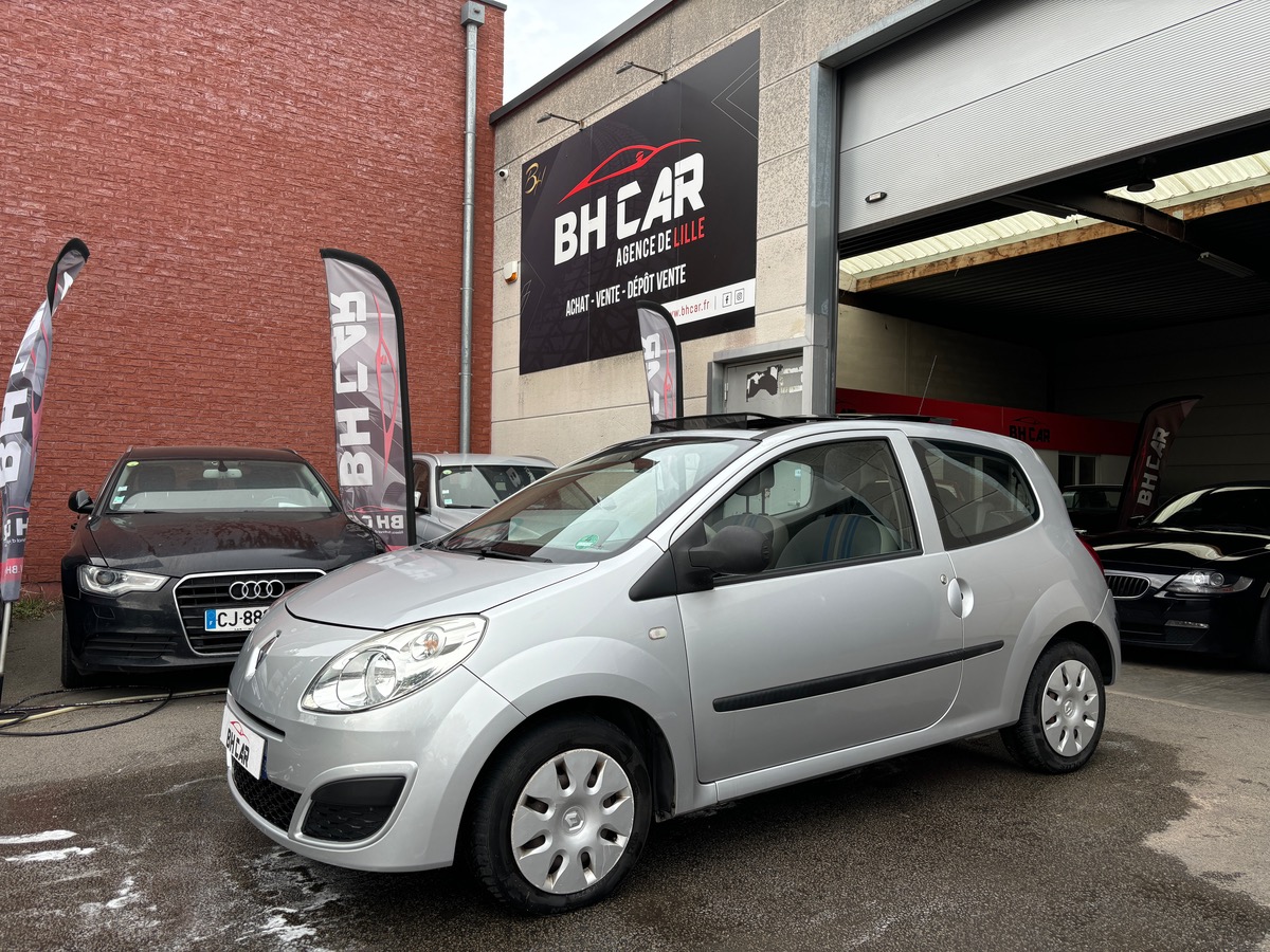 Image: RENAULT Twingo 1.2 8v 60 ch Toit Ouvrant