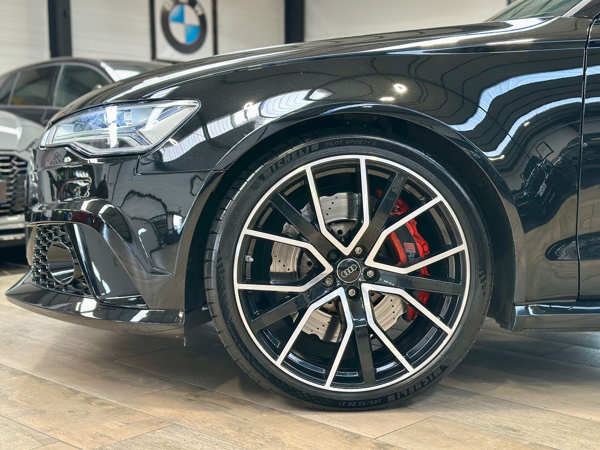 Audi RS6 Avant III (2) V8 4.0 TFSI 605 Performance Options+++ a