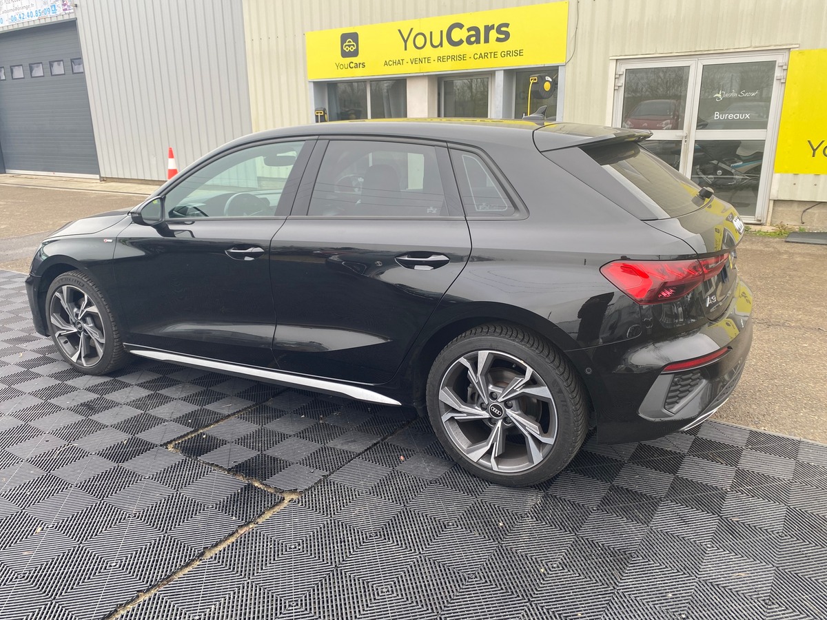 Audi A3 Sportback Sportback 2.0 SLINE 150 cv Boîte auto RIEN A PREVOIR - ENTRETIEN AUDI - CARPLAY