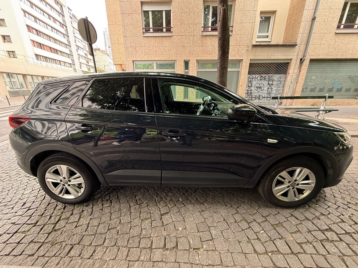 Opel Grandland X 1.5 CDTI EAT8 130 cv Boîte auto Carplay