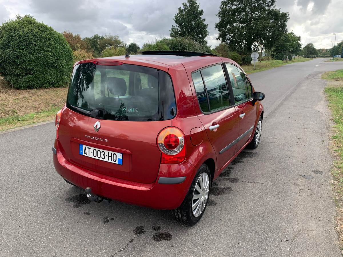 RENAULT Modus 1.4i 16v 99366KM