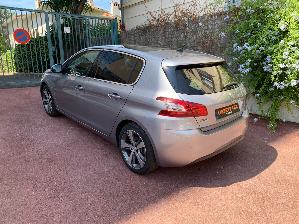 Peugeot 308 1.2i puretech 12v s&s - 130 ch Féline