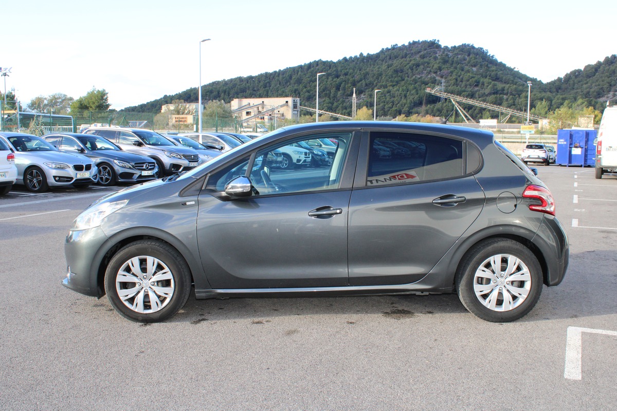 Peugeot 208 1.2 Puretech Style 5P