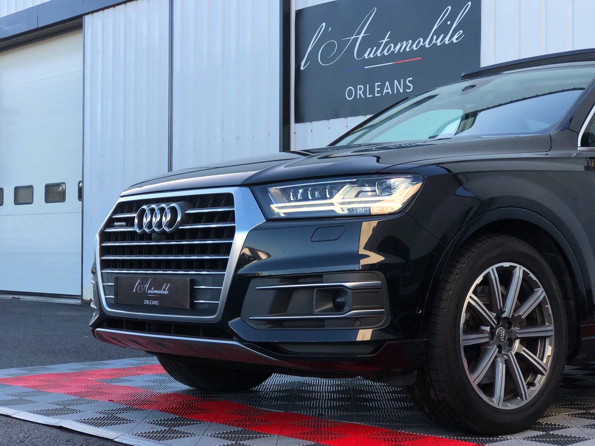 Audi Q7 QUATTRO V6 3.0 TDI 272 BVA8 AVUS EXTENDED