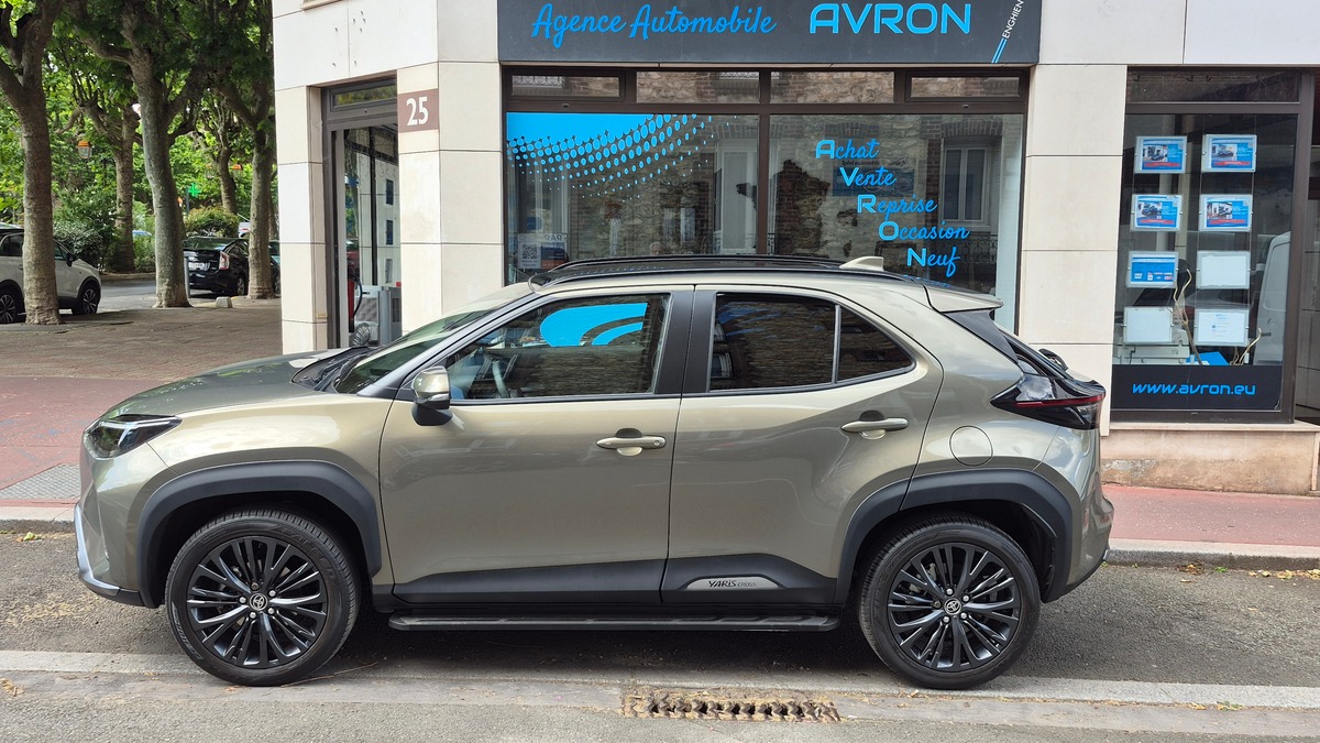 Toyota Yaris Cross 1.5 HYBRIDE 116H 2WD TRAIL (MARCHEPIEDS STANDARDISES)