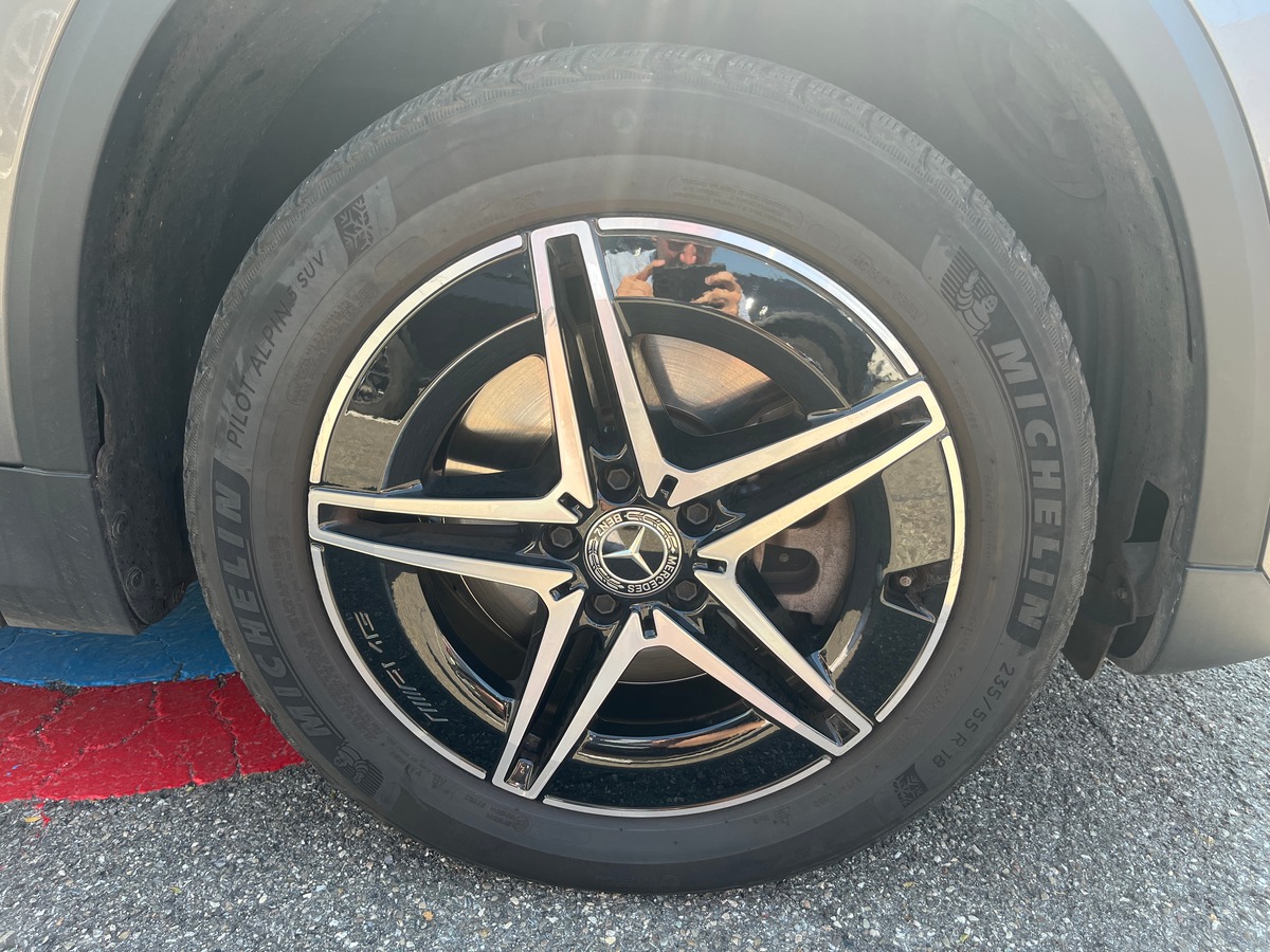 Mercedes-Benz EQA 250 AMG 190ch, SUIVI MERCEDES,SIEGES CHAUFFANT, TOIT OUVRANT, CHARGEUR A INDUCTION