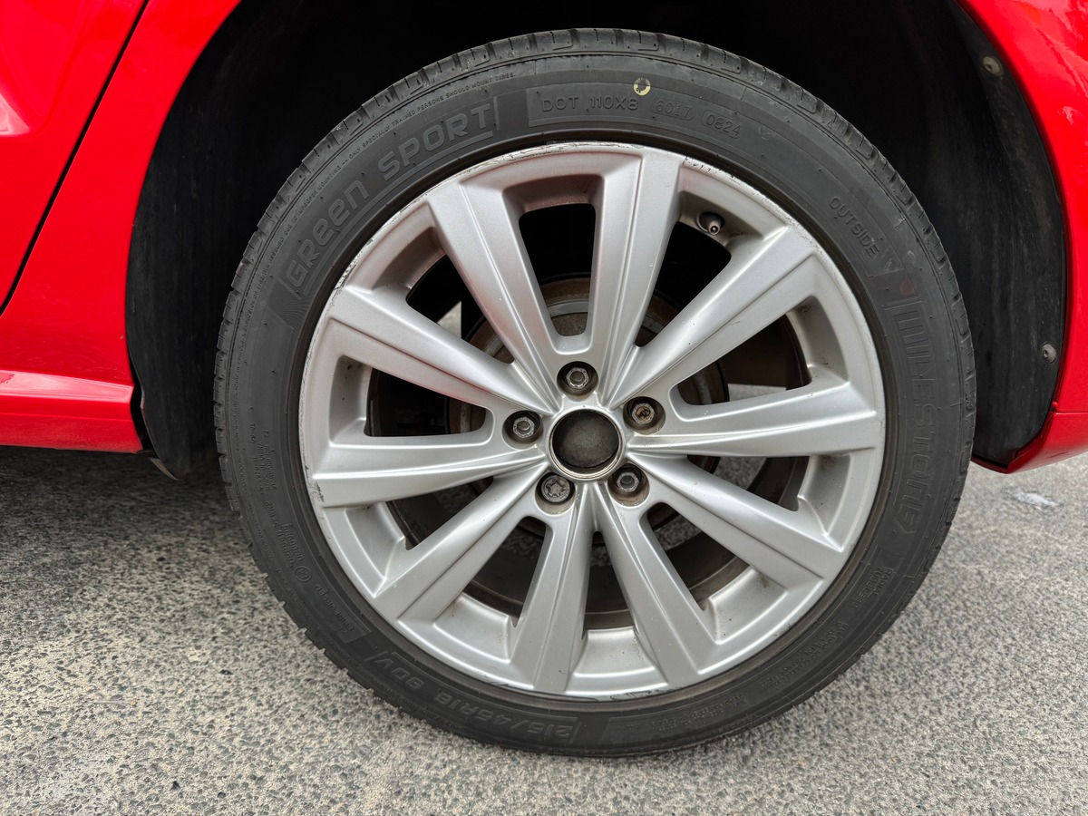 Volkswagen Polo V Confortline 1.6 TDI 75 cv - Ecran Multimédia